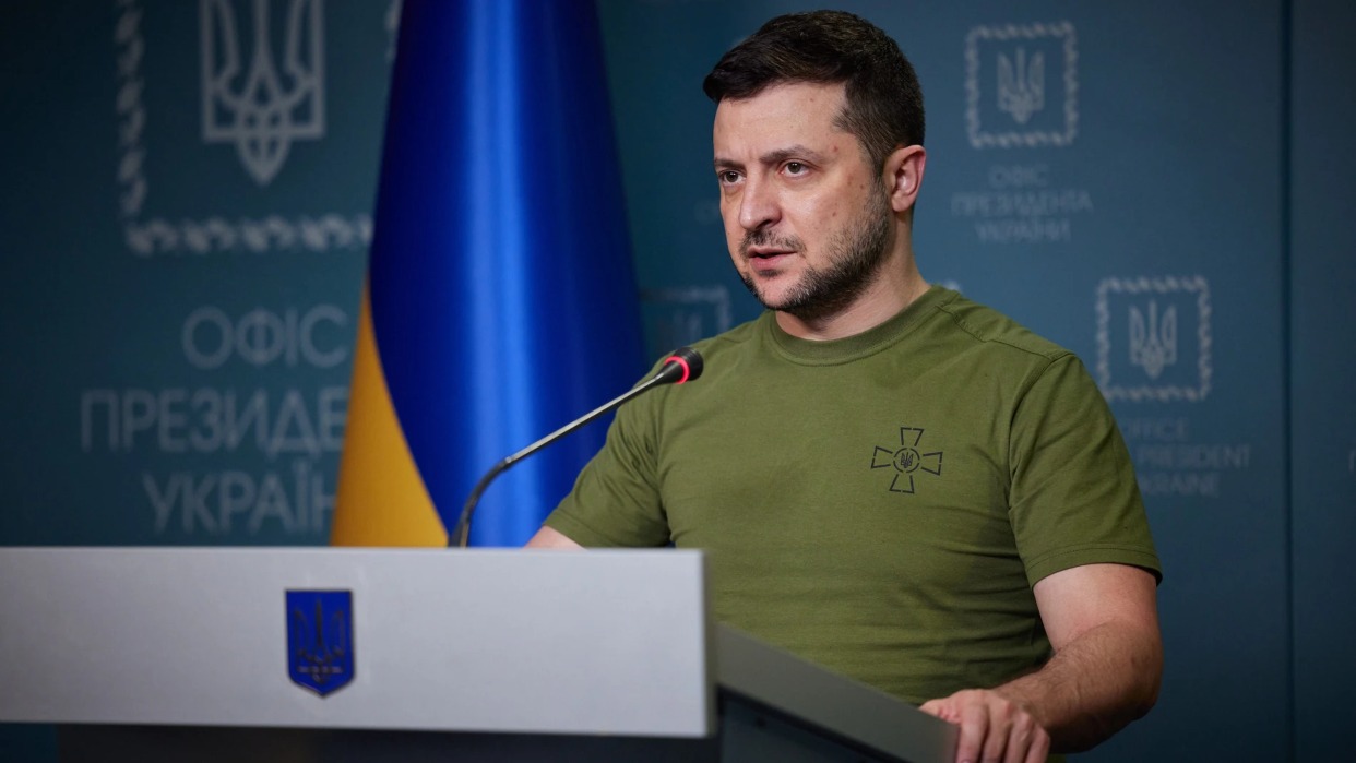 Zelenski pide legalizar la marihuana para ayudar a los ucranianos a "soportar el estrés de la guerra"
