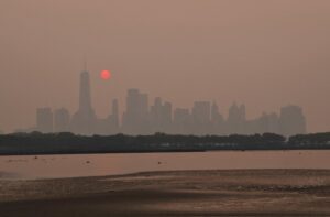 Dramáticas imágenes de Nueva York cubierta de humo y ceniza