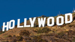 El famoso letrero de Hollywood cumple 100 años como símbolo de una ciudad y una industria