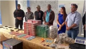Decomisan drogas, armas y dinero en operativos conjuntos en provincia Duarte