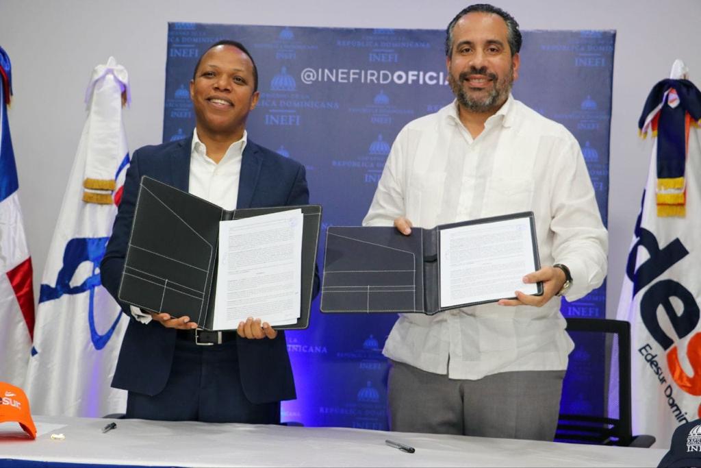 INEFI y EDESUR firman acuerdo para iluminar instalaciones deportivas en escuelas