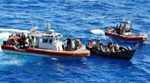 Guardia Costera repatria 44 inmigrantes a República Dominicana tras intentar entrar a Puerto Rico