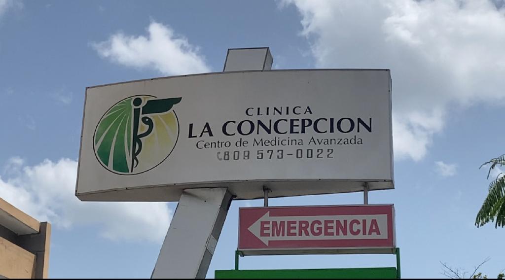 Familiares piden a Salud Pública confirmar muerte de mujer interna en clínica de La Vega