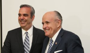 Recordando la relación de Rudolph Giuliani con el PRM
