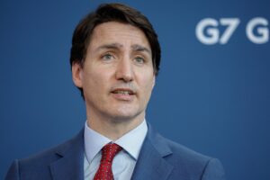 El mensaje de Trudeau a Taylor Swift: No seas cruel y ven a cantar a Canadá