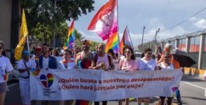 LGTBIQ desfilan por la diversidad y en reclamo de justicia por los desaparecidos