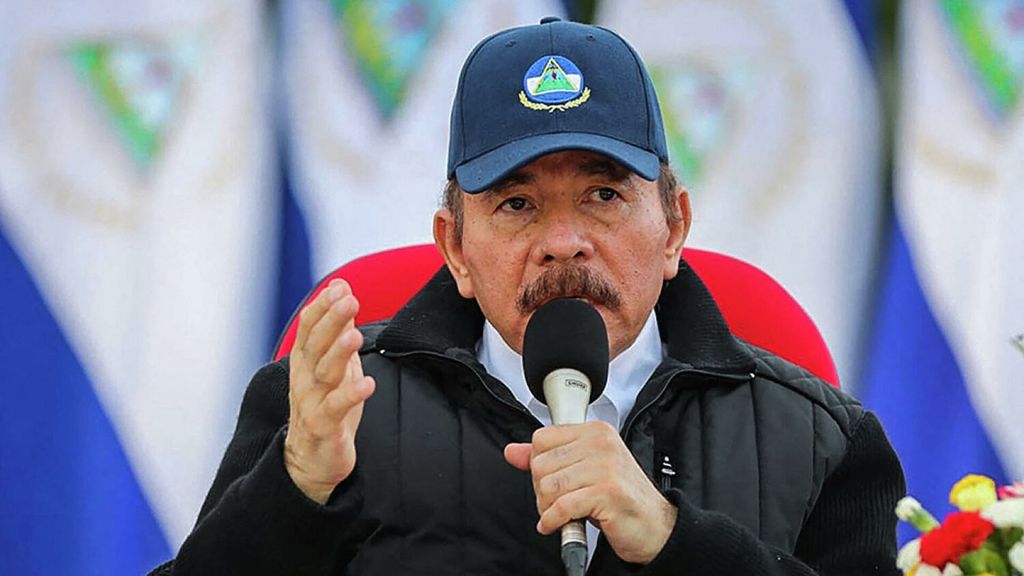 EE.UU. sanciona a 100 funcionarios nicaragüenses