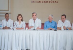 Gobierno dispone ayuda total para afectados en explosión en San Cristóbal