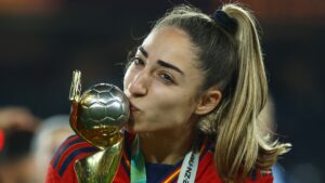 Fallece el padre de Olga Carmona, la heroína y goleadora de España en la final del Mundial