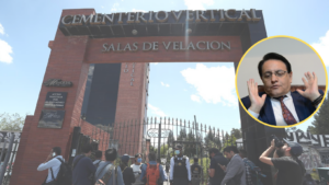Trasladan el cuerpo de Villavicencio a un tanatorio de Quito para ser velado