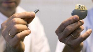 Clínica Corazones Unidos realiza primer implante de marcapasos sin cable