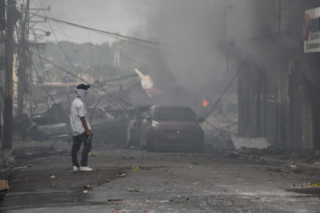 Presidente Abinader declara duelo nacional por víctimas explosión en San Cristóbal