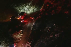 Choque de helicópteros contra incendios deja 3 muertos en California