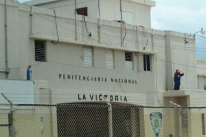 Movilizan privados de libertad de áreas vulnerables de la Penitenciaría La Victoria