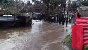 Argentina: Inundaciones, evacuados y clases suspendidas por las fuertes lluvias