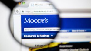 Moody’s  eleva calificación de riesgos de la República Dominicana de “estable” a “positiva”