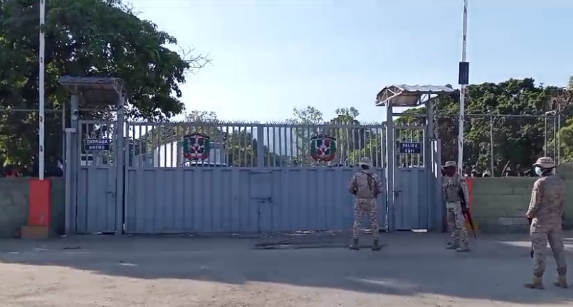 Paso fronterizo por Elías Piña permanece cerrado