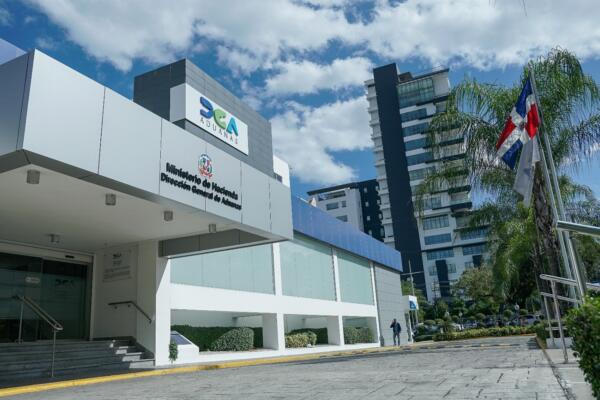 Aduanas tiene instalaciones en Jimaní, Pedernales, Elias Piña y Dajabón