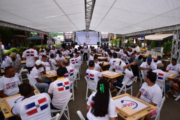  Rica celebra junto a la diáspora dominicana Kapicua 2023