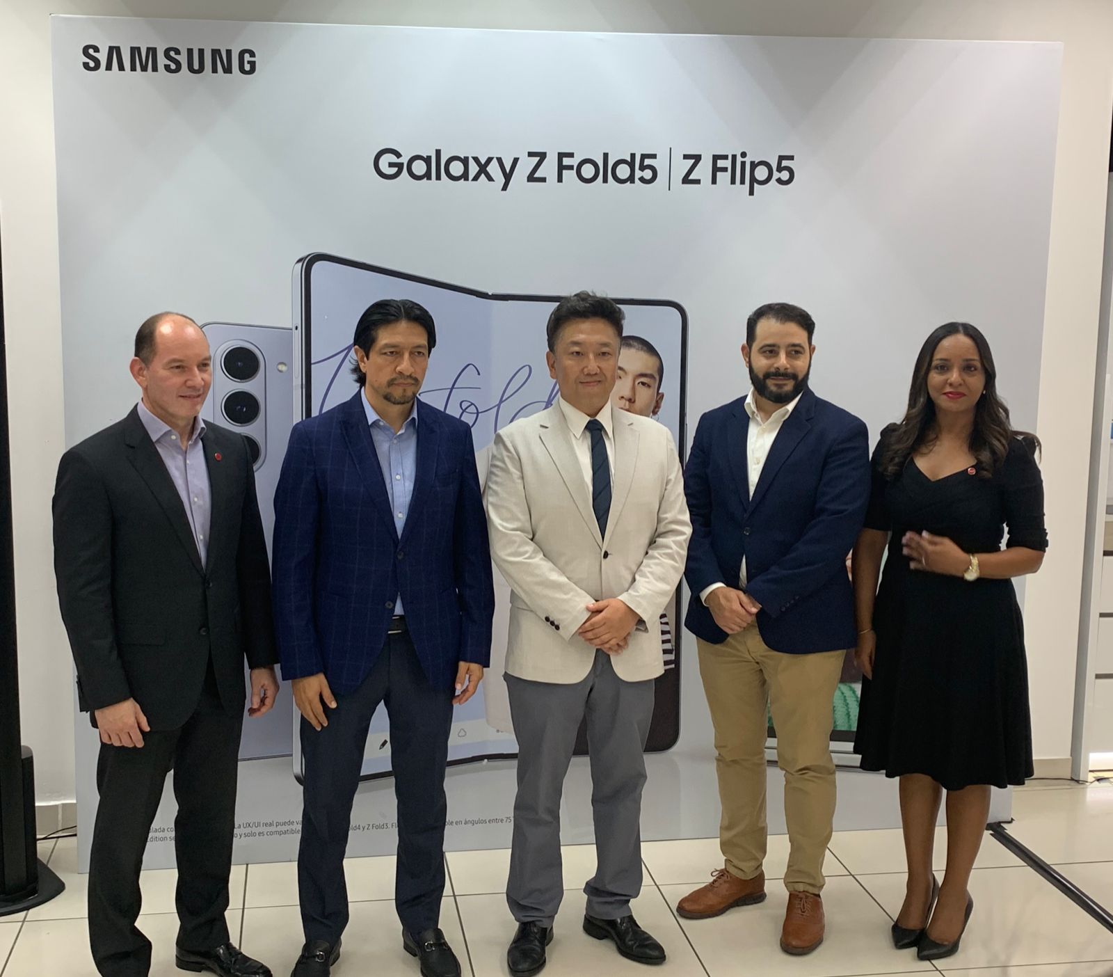 Claro y Samsung presentan nuevos Galaxy Z Flip5 y Galaxy Z Fold5