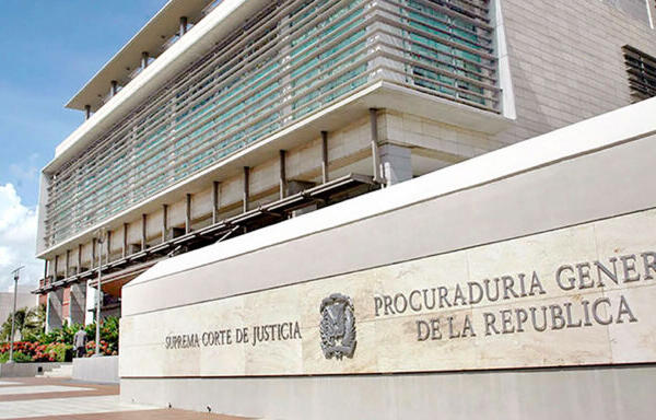 PGR presiona a la justicia tras mandatos del ejecutivo para su agenda política