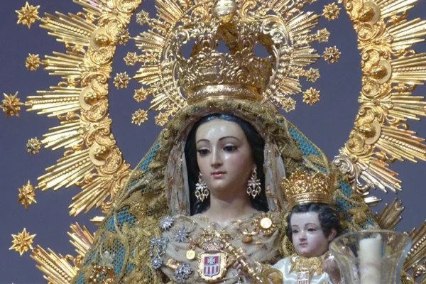 Día de la Virgen de las Mercedes, madre espiritual de dominicanos que profesan la fe católica
