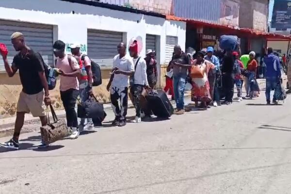 Haitianos retornan a su país tras conflicto construcción de canal y hechos violentos