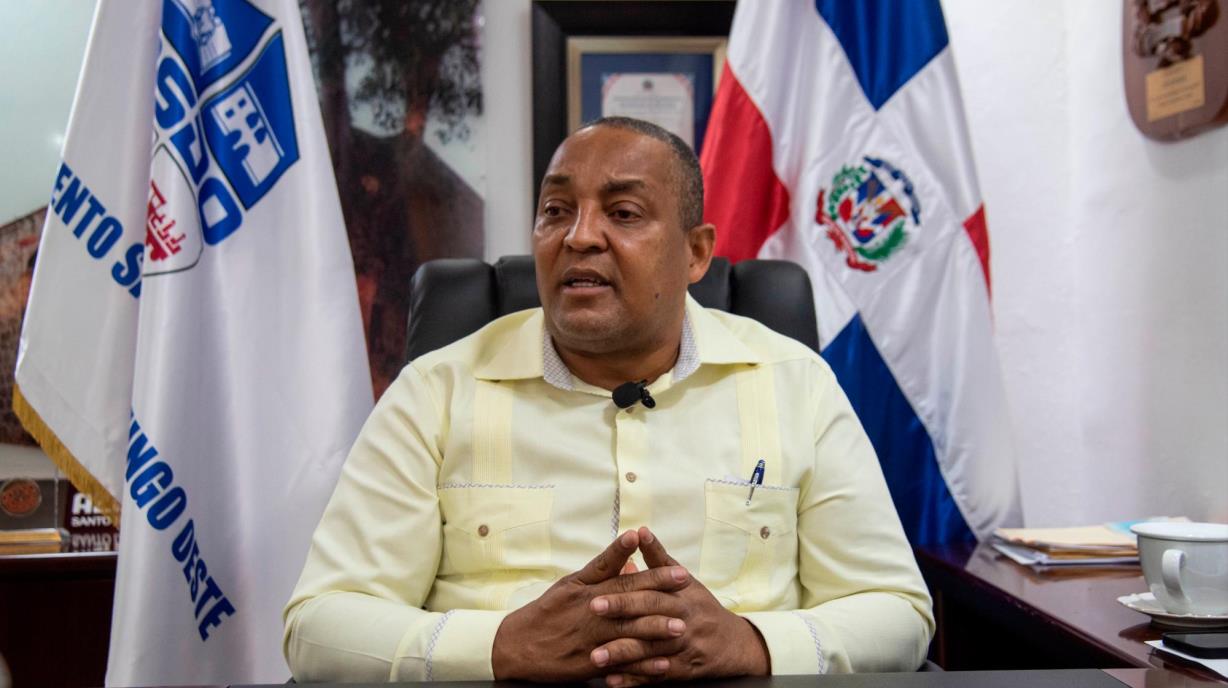 Alcalde Santo Domingo Oeste resalta obras a favor de esa demarcación
