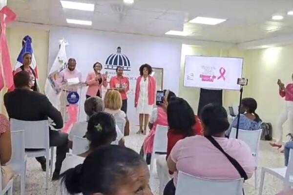 La Gobernación de Monte Plata y SeNAsa realizan charla de prevención del cáncer 
