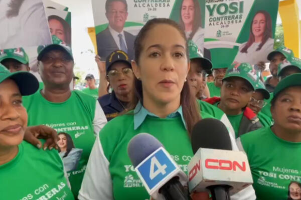 Alcaldesa de Cotuí arrecia su campaña en busca de reelegirse por la Fuerza del Pueblo