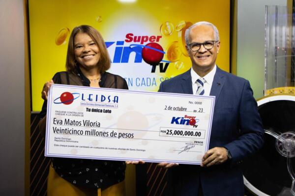 Empleada de limpieza se gana 25 millones con el Súper Kino Tv de LEIDSA
