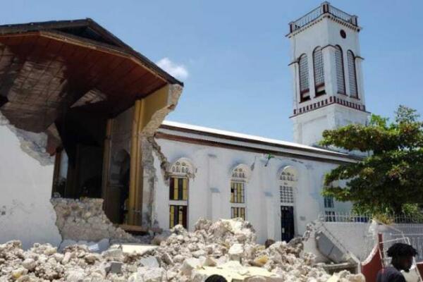 Haití: Asaltan una iglesia en pleno servicio religioso