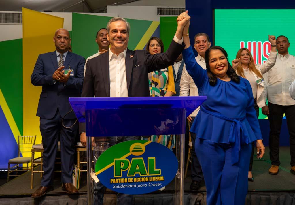 Luis Abinader es proclamado candidato presidencial del PAL