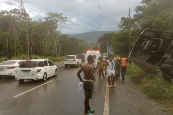 Se registra accidente de tránsito en Bonao; 9-1-1 brinda asistencia