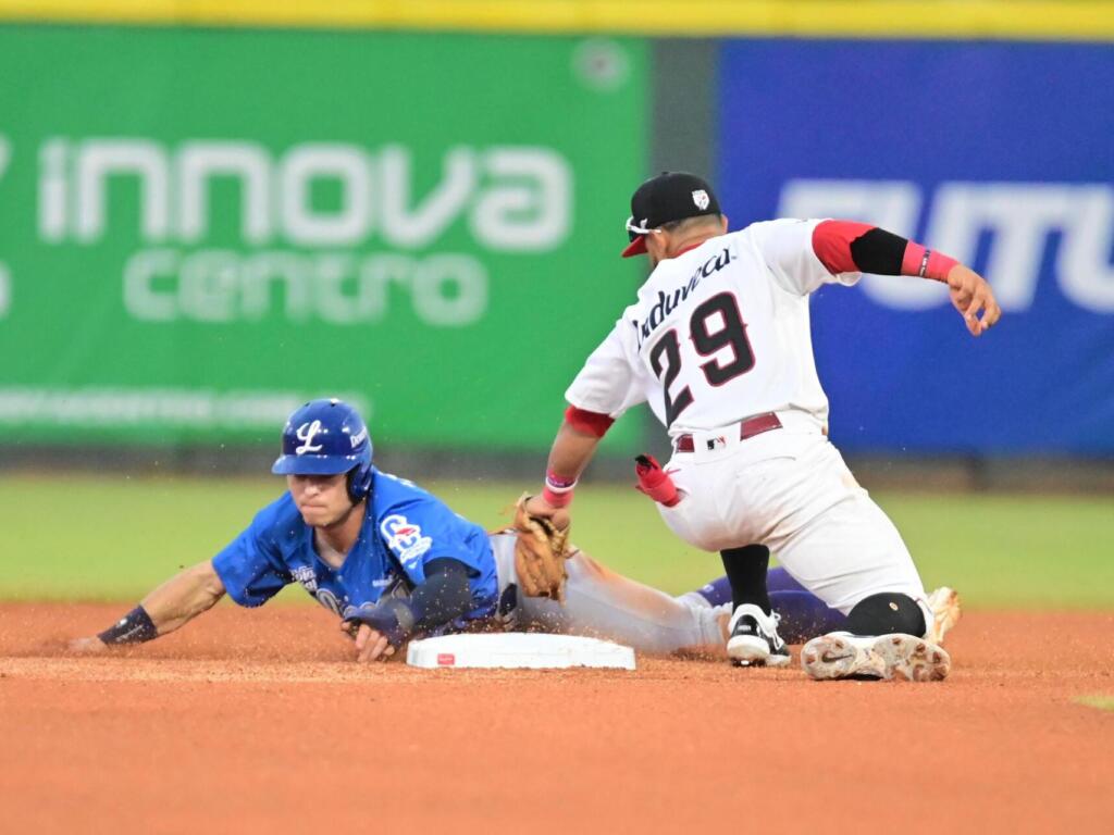 Franmil Reyes, sencillo empujador.