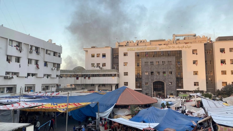 13 muertos en ataque a Hospital Al Shifa, mientras otros hospitales de Gaza están rodeados