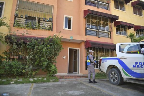 Tiroteo en Residencial Bienaventuranzas: un delincuente muerto y dos policías heridos