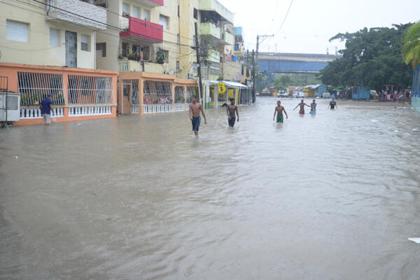 Inundación tras fuertes lluvias. FOTO: Fuente externa 