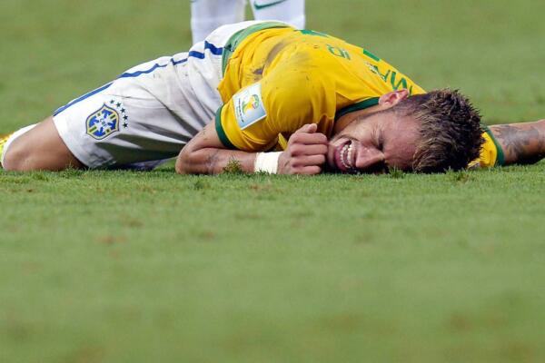 Neymar sufre lesión y será operado