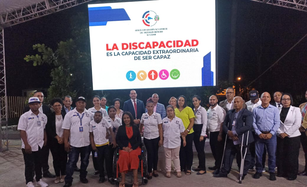 Oficina Senatorial Provincia Duarte y ONDP Promueven Inclusión con el Taller. (CDN digital).