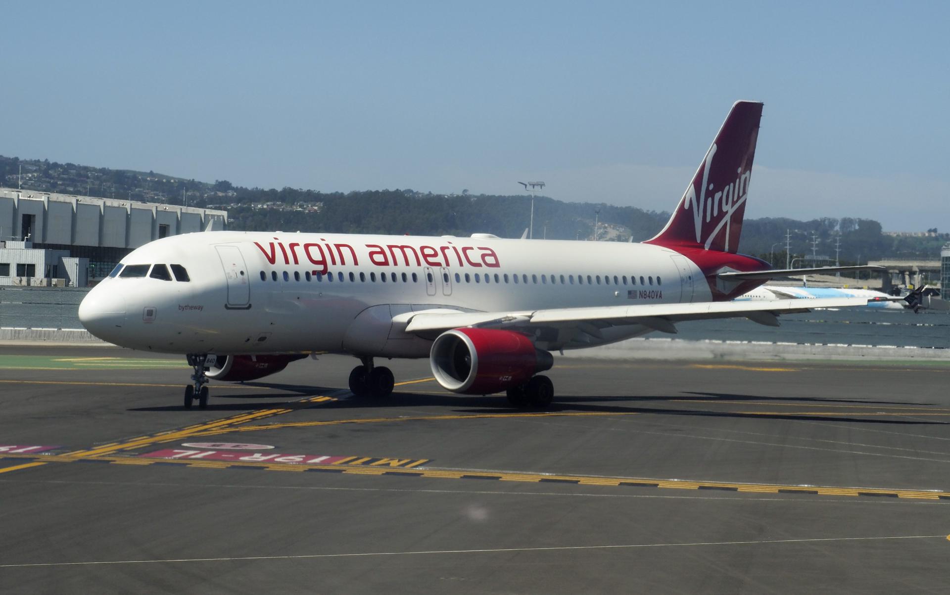 Un avión de pasajeros de la aerolínea Virgin America. Foto: fuente externa.