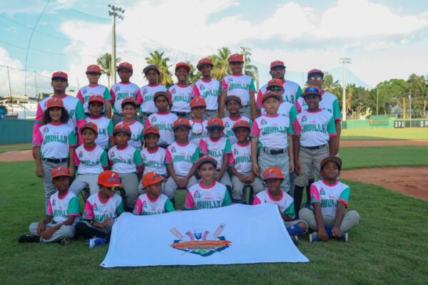 La Academia de béisbol La Javilla participará en diferentes categorías en el Punta Cana Tournament que inicia este viernes.