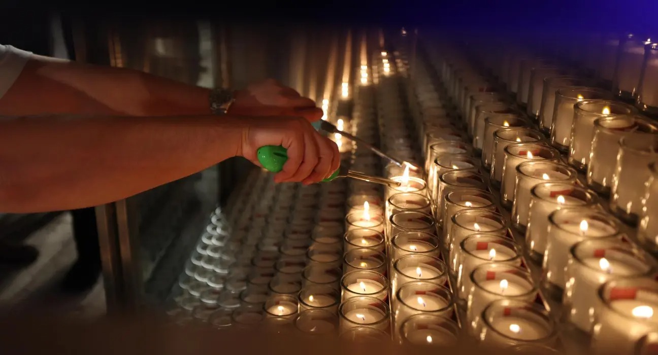 Encienden 1.400 velas en el Muro de las Lamentaciones a un mes de la masacre de Hamás