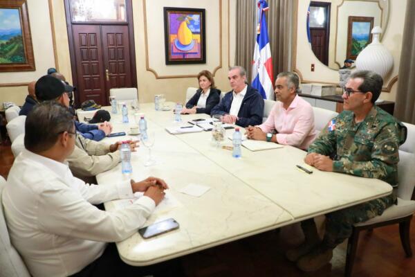 Presidente Abinader inició los encuentros con organismos de socorro el sábado en la tarde.
Foto: fuente externa