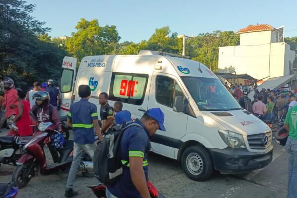 Varias personas heridas en accidente de tránsito en Quita Sueño. (Foto: Fuente Externa)