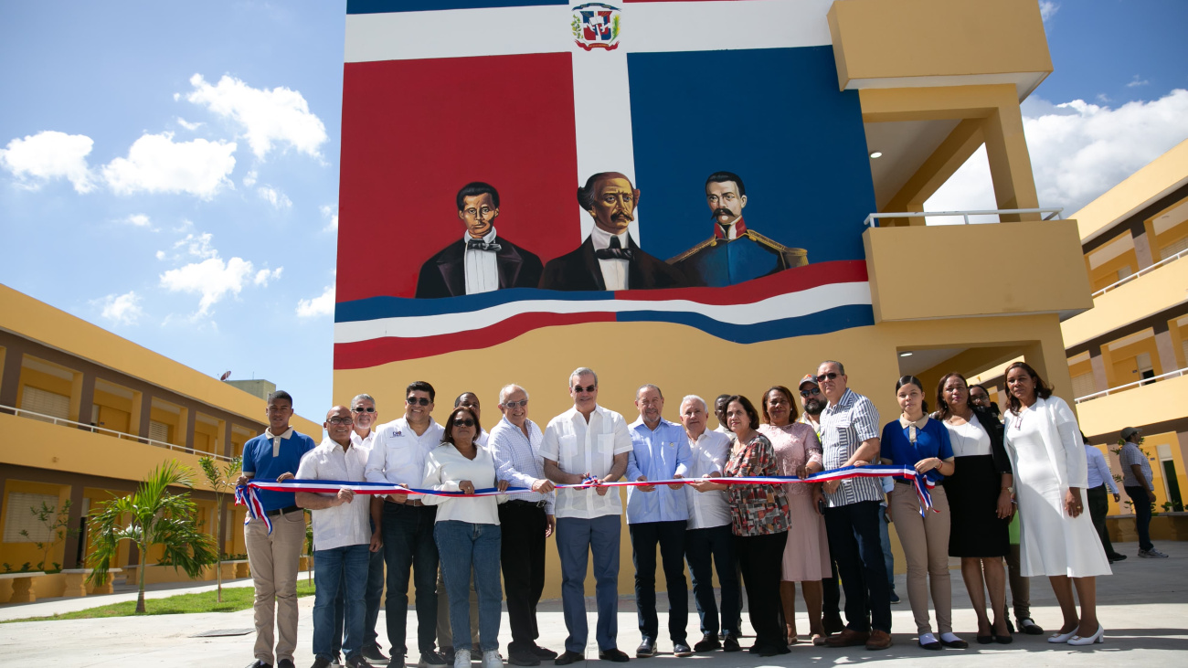 Presidente Abinader agota jornadas de inauguraciones en el Gran Santo Domingo
