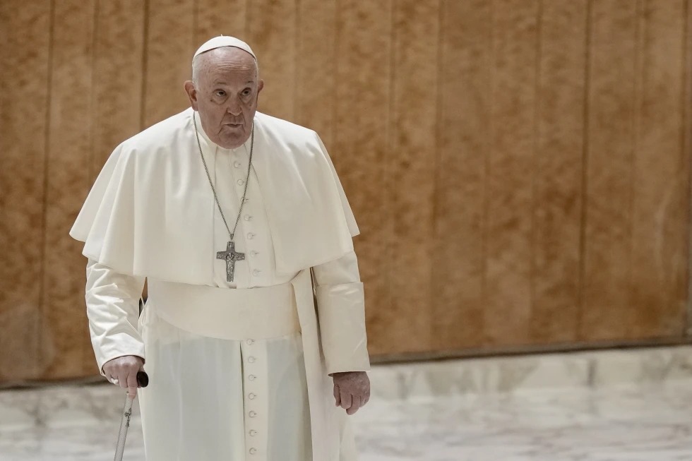 El papa Francisco llega para una vista semanal general en la sala papa Pablo VI en el Vaticano. Foto: fuente externa.
