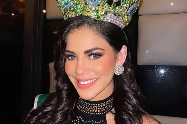 Ex Miss Mundo de Bolivia es arrestada FOTO (fuente externa)
