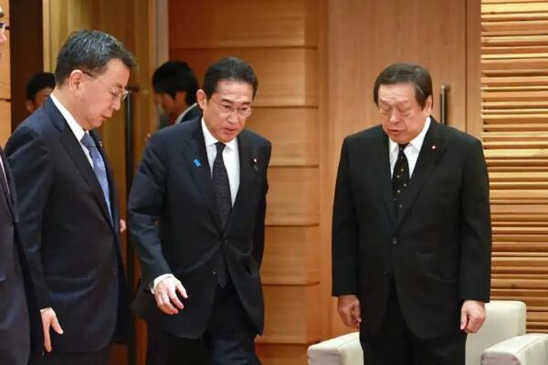 Yasutoshi Nishimura, Junji Suzuki e Ichiro Miyashita presentaron sus renuncias al Gobierno de Fumio Kishida. Foto: fuente externa.