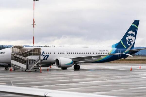 Un avión Boeing 737 Max-9 de Alaska Airlines aterrizó en el Aeropuerto Internacional Seattle-Tacoma (SEA) en Seattle, Washington. Foto: fuente externa.